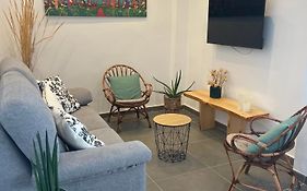 Luxury Apartment Close To Everything